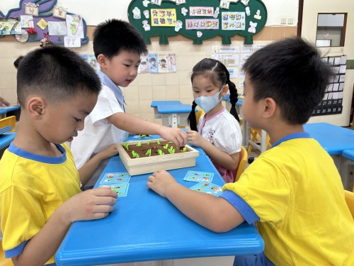 幼稚園早上回校活動(4-6月)