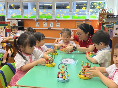 幼稚園開學日